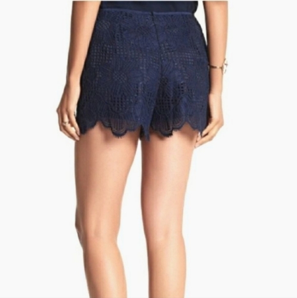 Trina Turk St. Lucia Laced Scalloped Dress Shorts in Navy Blue Size 4 - Picture 4 of 14